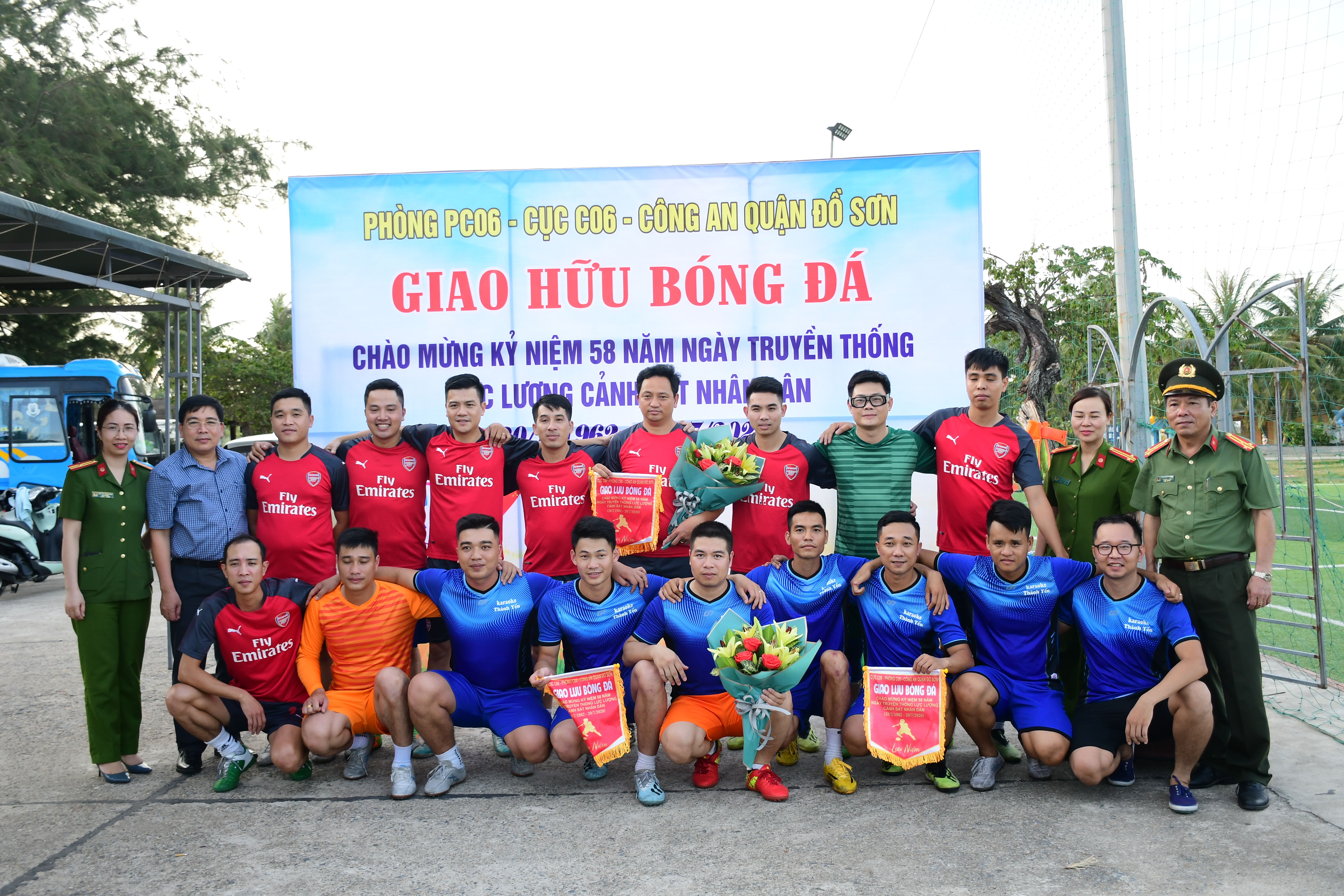 Giao lưu bóng đá giữa Cục C06 – Bộ Công an, Phòng PC06 – CATP và Công an quận Đồ Sơn